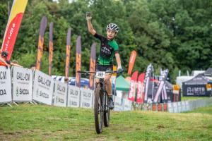 2331 14DSC 0879-Copy